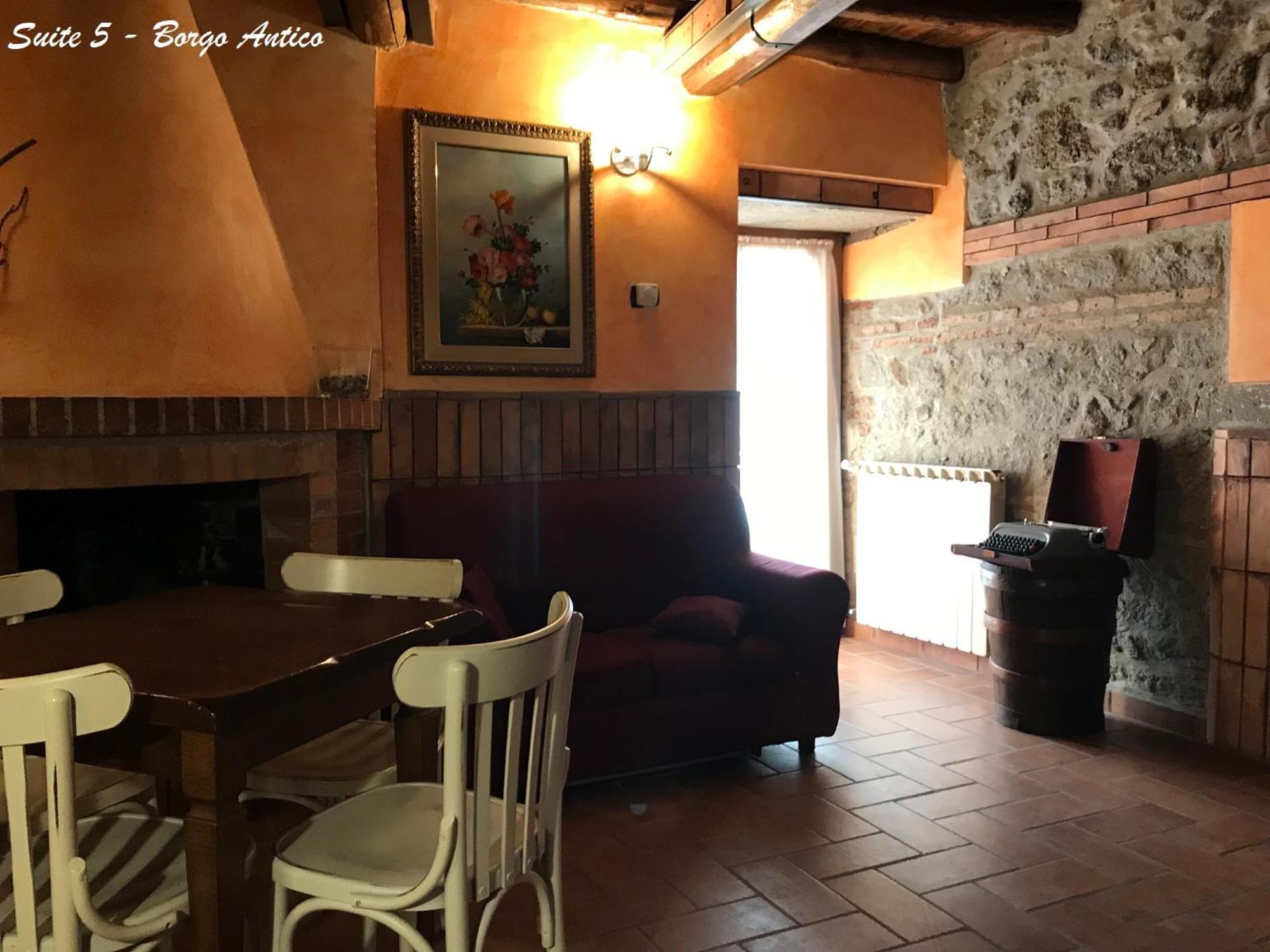Albergo Diffuso Locanda Specchio Di Diana Nemi Exterior photo